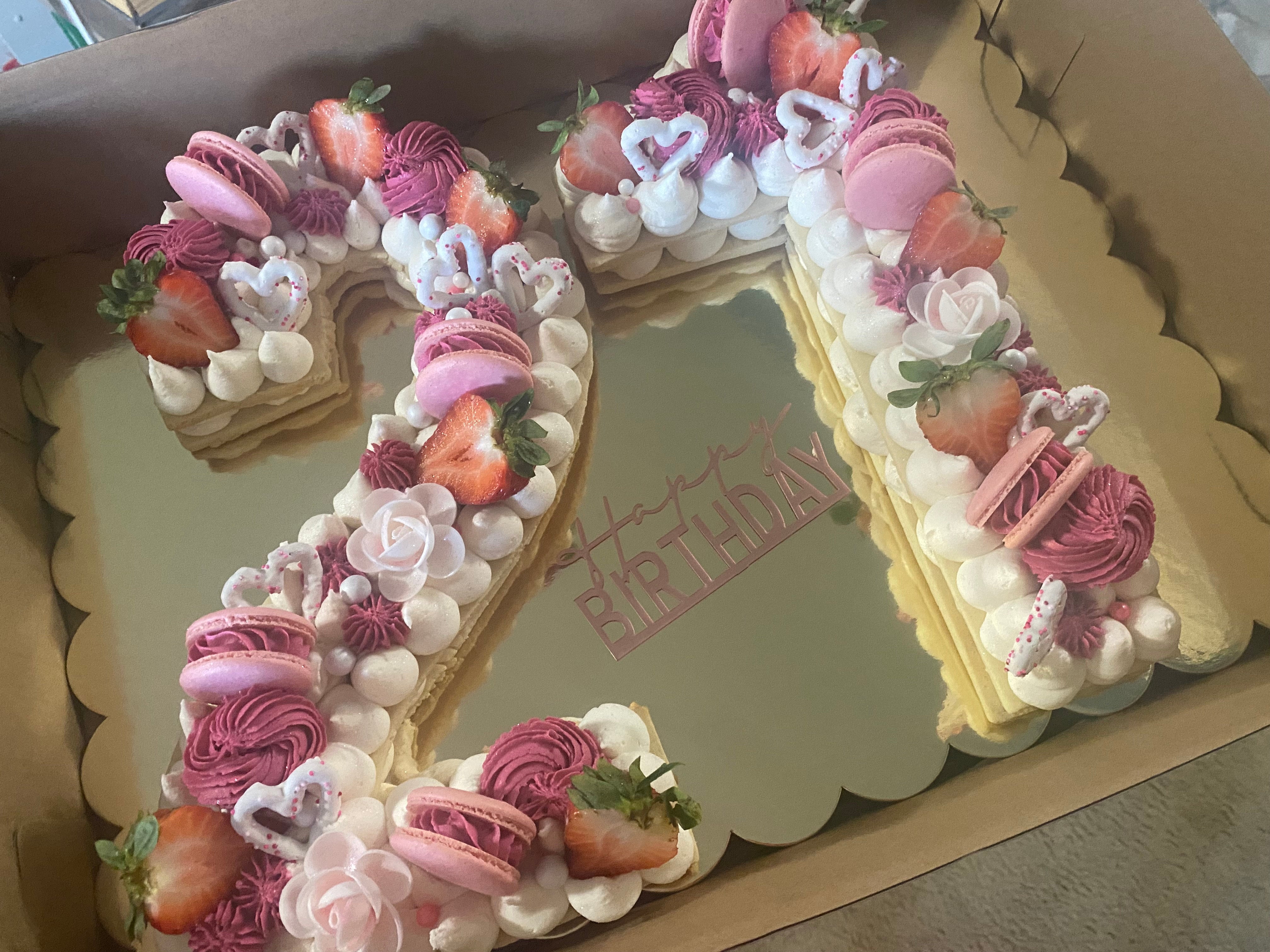 Graduation Letter Cookie Cake | Fleur's Corner