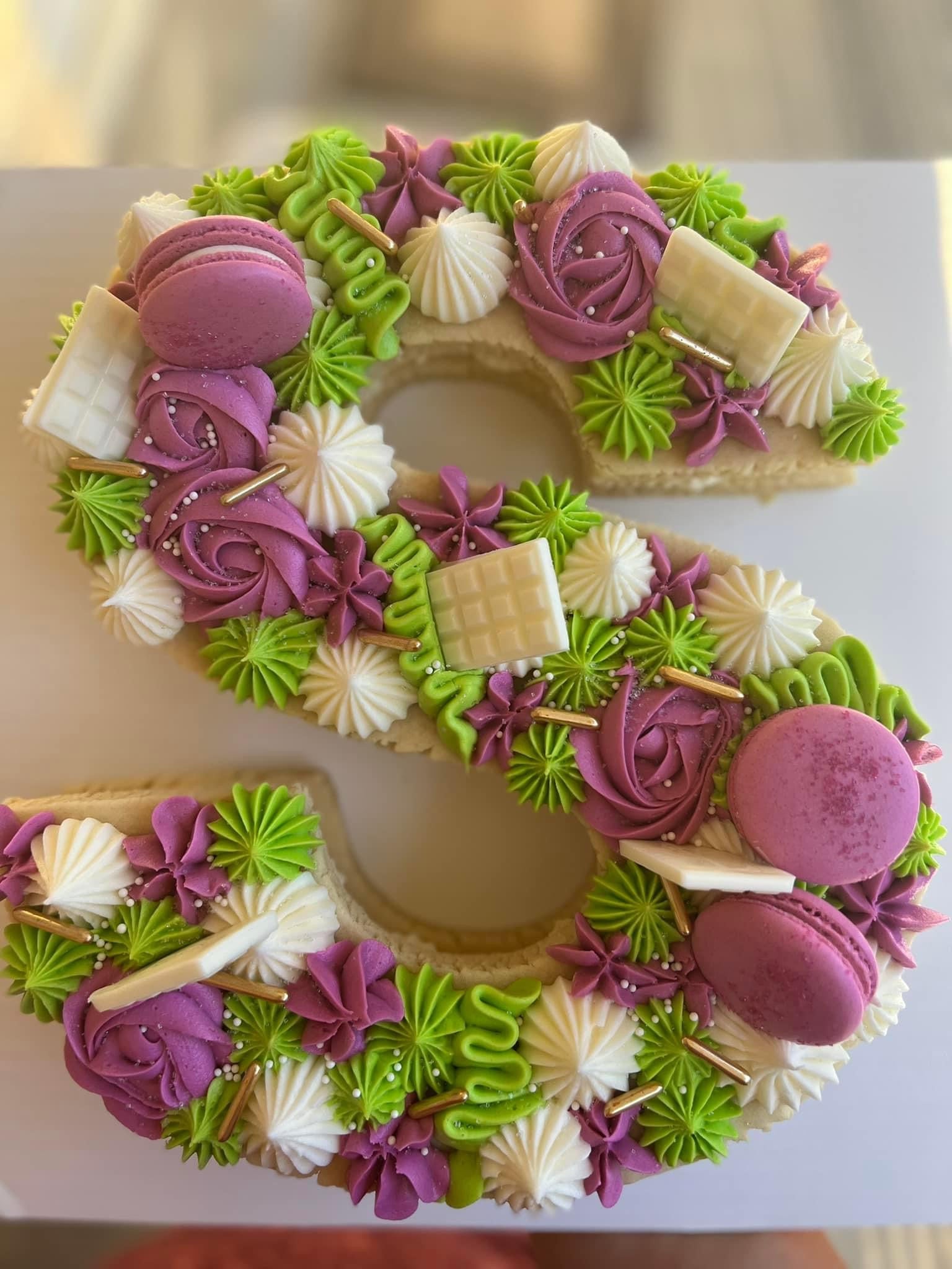 Send Cake in alphabetic letter shape Online | Free Delivery | Gift Jaipur